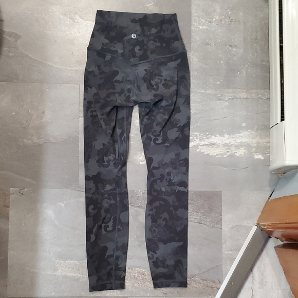 Lululemon Align High-Rise Pant 24". Hidden Heritage Lace Black Multi. Nulu. 2. - Picture 2 of 12
